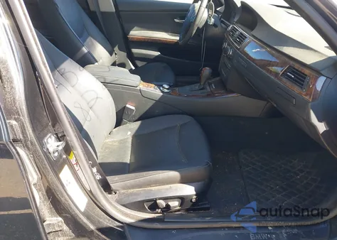 2008 BMW 335Xi z USA, uszkodzony, nr VIN WBAVD53548A009463